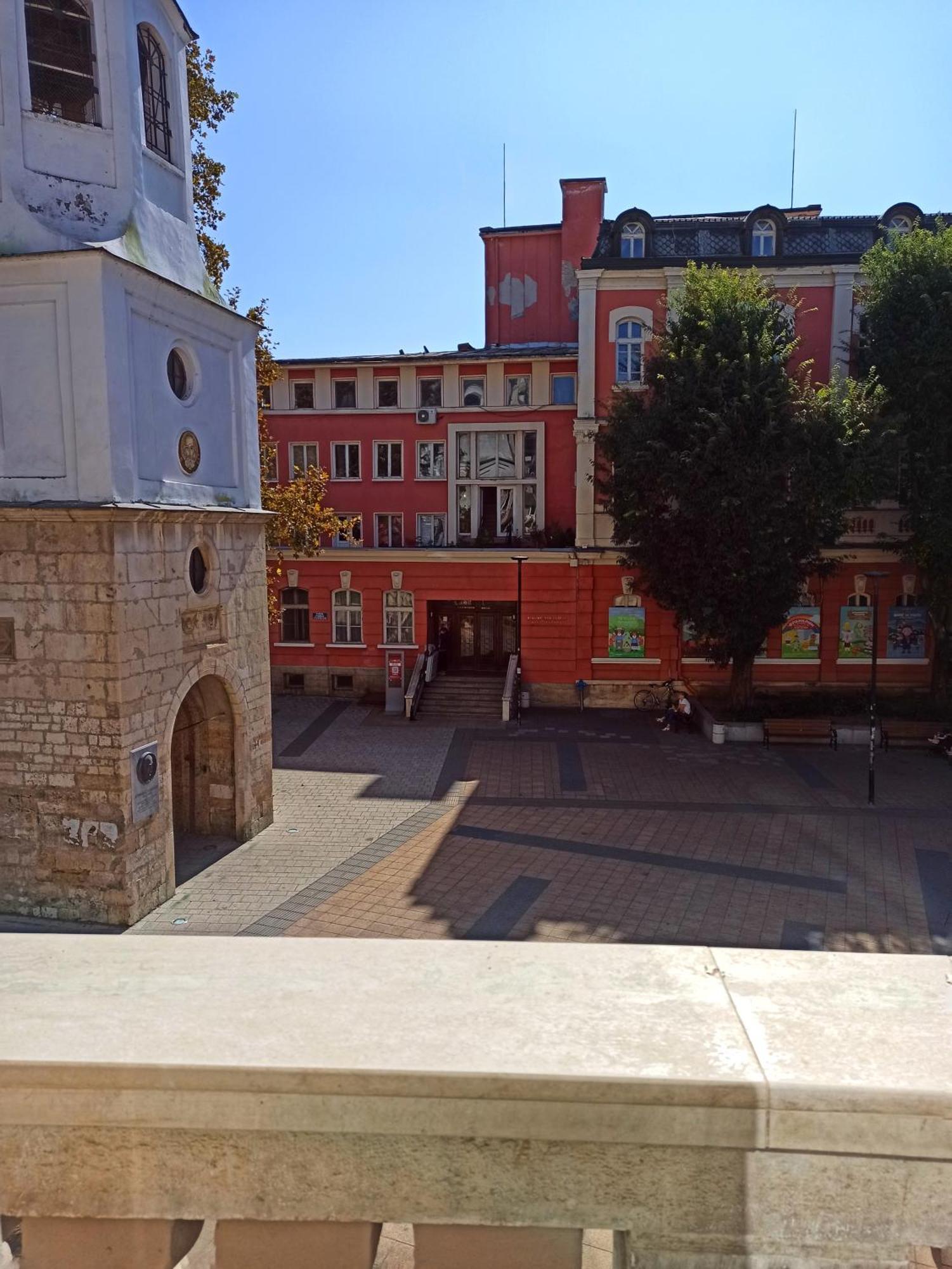 Hotel Хотел Театъръ Pleven Exteriér fotografie